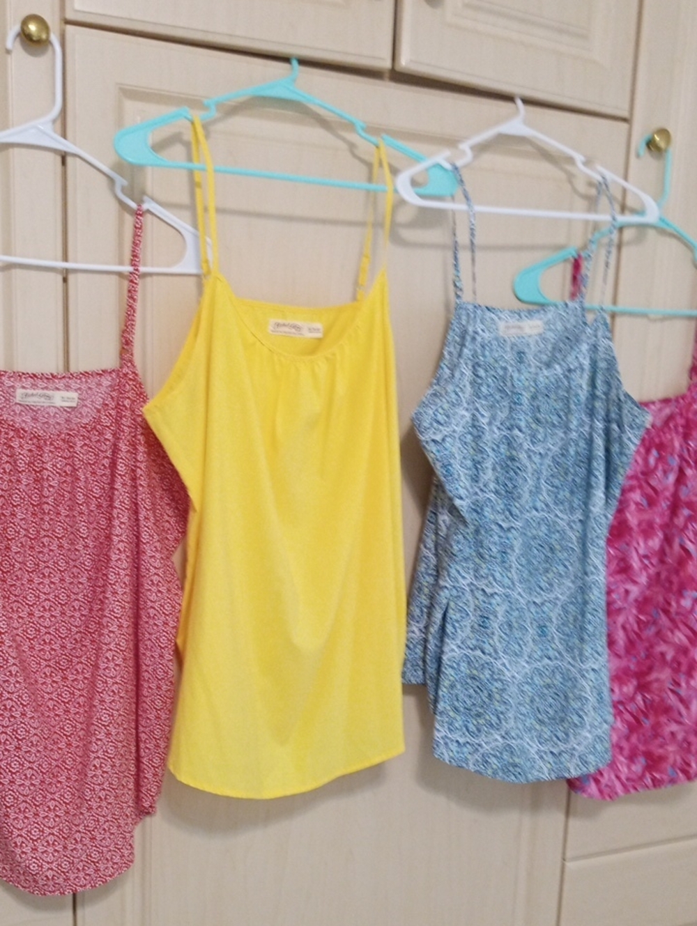 Bundle Of 4 Spaghetti Strap Summer Tops